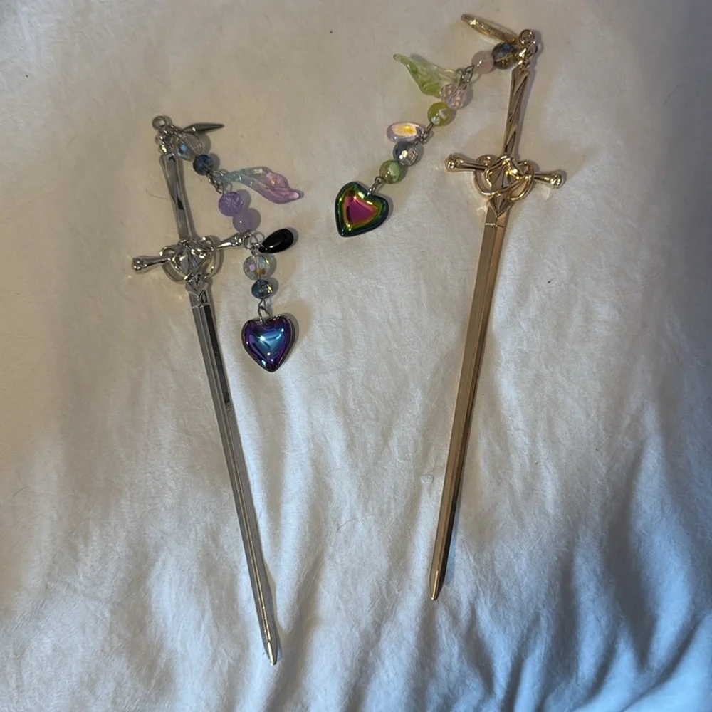 Set of custom hair swords from pearlhouse1995💫